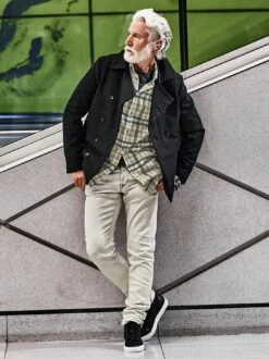 Stadtbahn-Flanellhemd -Bekleidungsverkauf Geschäft EC10 4468 DE