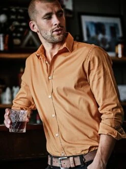 Handschrift-Hemd -Bekleidungsverkauf Geschäft EC10 4736 DF