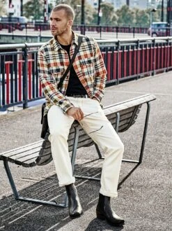 Haut-hin-Hemd -Bekleidungsverkauf Geschäft EC10 4748 DE 1