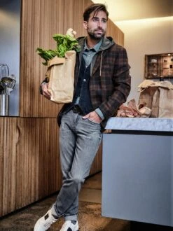 Jeansjoker-Hemd -Bekleidungsverkauf Geschäft EC10 4768 DE