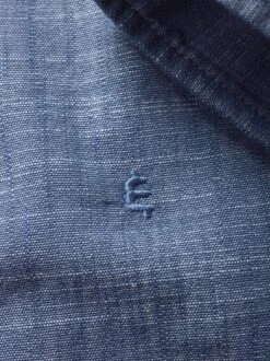 Gefährten-Hemd 21 Gefährten-Hemd -Bekleidungsverkauf Geschäft EC10 4807 DH