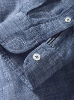 Gefährten-Hemd 33 Gefährten-Hemd -Bekleidungsverkauf Geschäft EC10 4807 DI 1