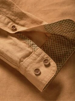 Sonnenkur-Hemd -Bekleidungsverkauf Geschäft EC10 4868 DI 1