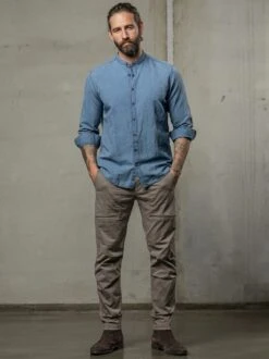 Viel-Flachs-Jeanshemd -Bekleidungsverkauf Geschäft EC10 4927 DB