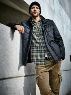 Derbes Flanellhemd 20 Derbes Flanellhemd -Bekleidungsverkauf Geschäft EC10 6101 DE 1