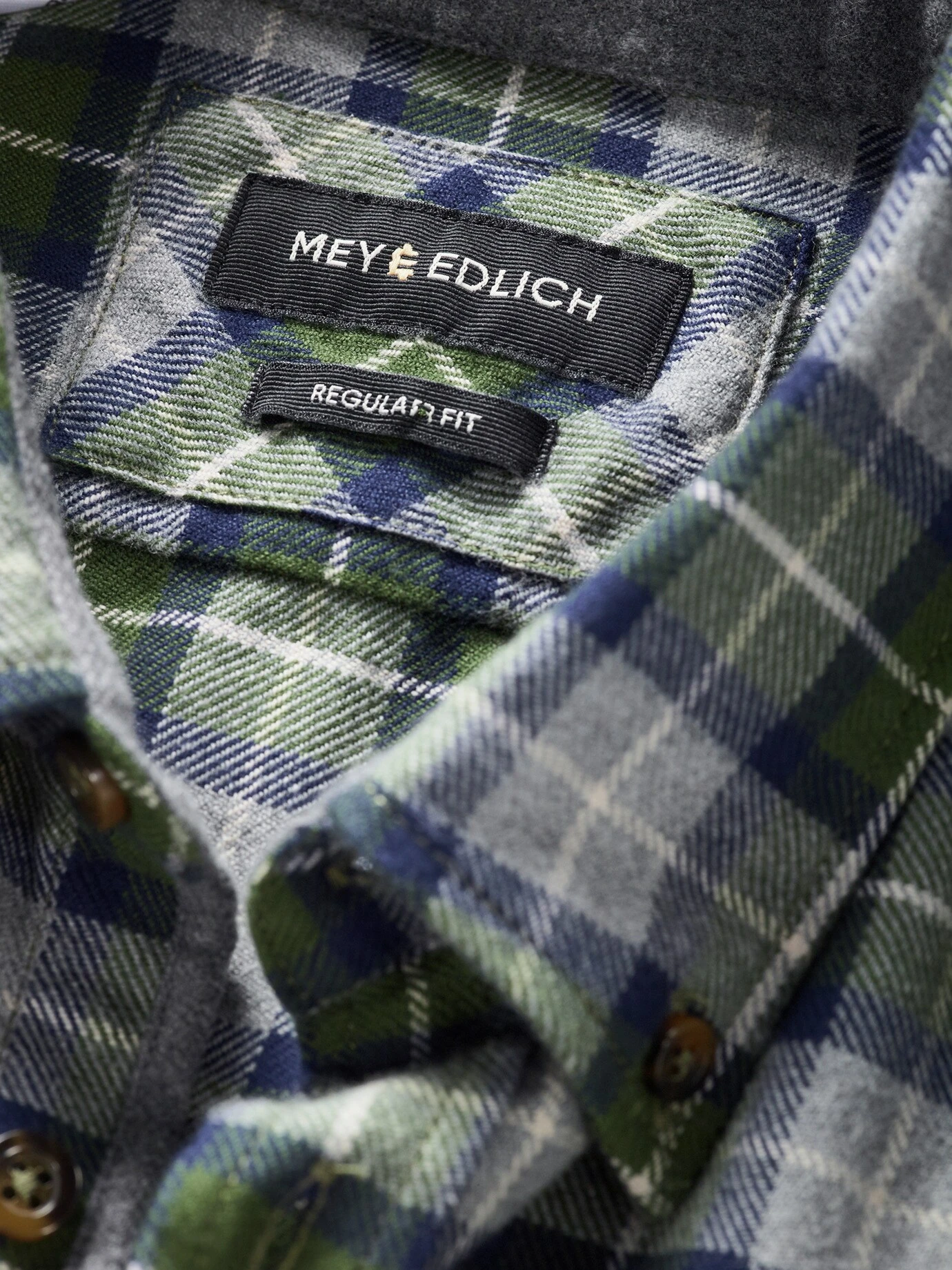 Derbes Flanellhemd 5 Derbes Flanellhemd – Bild 4