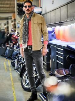 Perfektionierer-Hemd -Bekleidungsverkauf Geschäft EC10 6210 DF 1