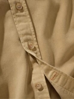 Perfektionierer-Hemd -Bekleidungsverkauf Geschäft EC10 6210 DH 1