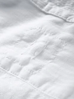 Hemd Mi29lske -Bekleidungsverkauf Geschäft EC10 6860 DJ 1