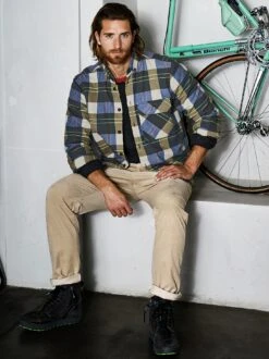 Profibereiter-Hemd 26 Profibereiter-Hemd -Bekleidungsverkauf Geschäft EC10 7236 DF 1