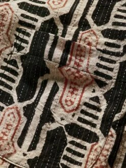 Ajrakh-Kurzarmhemd -Bekleidungsverkauf Geschäft EC10 7369 DH 1