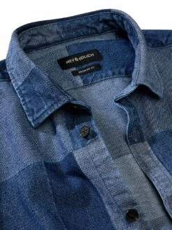 Lebendiges Jeanshemd -Bekleidungsverkauf Geschäft EC10 7497 DG