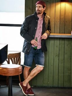 Fischerhemd -Bekleidungsverkauf Geschäft EC10 7850 DF