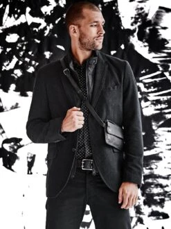 Karussel-Hemd -Bekleidungsverkauf Geschäft EC10 7895 DF