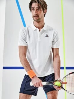 Französisches Polo -Bekleidungsverkauf Geschäft EC23 3786 DF 1