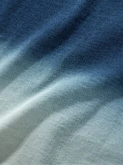 Tintenkiller-Shirt -Bekleidungsverkauf Geschäft EC23 6122 DG 1