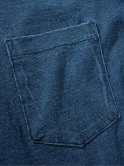 Tintenkiller-Shirt -Bekleidungsverkauf Geschäft EC23 6122 DI