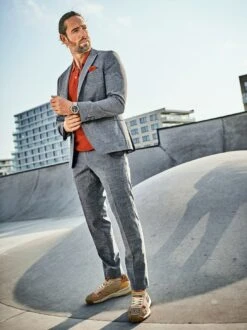 Hand-drauf-Polo -Bekleidungsverkauf Geschäft EC23 6185 DF