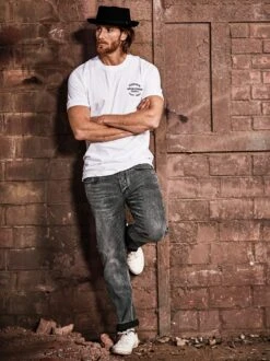 Undercover-Shirt Dacona -Bekleidungsverkauf Geschäft EC23 6229 DF 1