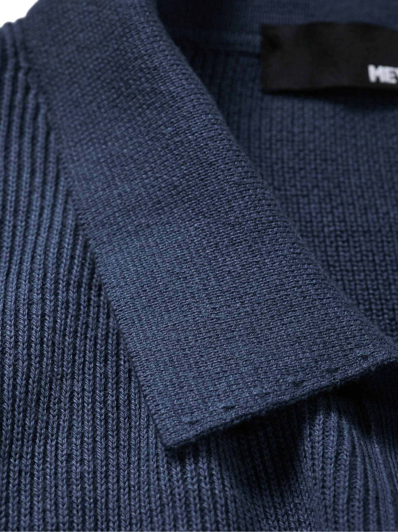 Aura-Strickhemd 5 Aura-Strickhemd – Bild 3