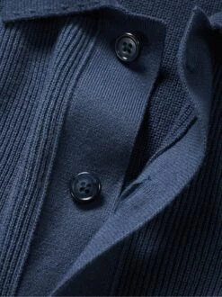 Aura-Strickhemd 20 Aura-Strickhemd -Bekleidungsverkauf Geschäft EC23 6276 DH 1