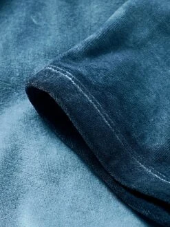 Shirt Proper -Bekleidungsverkauf Geschäft EC23 6359 DH