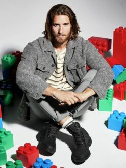 Im-Lot-Shirt -Bekleidungsverkauf Geschäft EC23 6368 DF