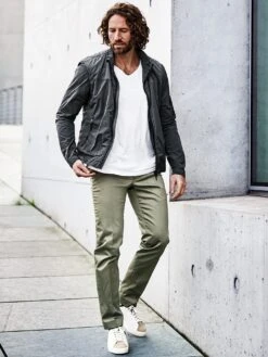 130-Gramm-Shirt -Bekleidungsverkauf Geschäft EC23 7460 DF