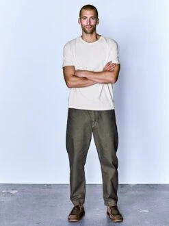 T-Shirt Julian -Bekleidungsverkauf Geschäft EC23 7540 DF 1