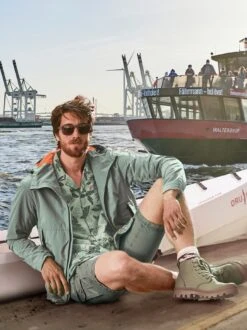 Frachtgut-Cargo-Shorts -Bekleidungsverkauf Geschäft EC24 4318 DE