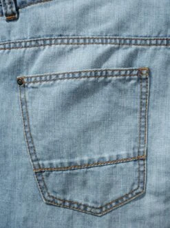 Ibiza-Jeans -Bekleidungsverkauf Geschäft EC24 4572 DG