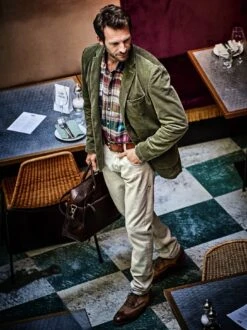 Unclean-Jeans -Bekleidungsverkauf Geschäft EC24 4690 DF 1