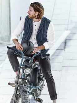 Dynamische Hose -Bekleidungsverkauf Geschäft EC24 6043 DF