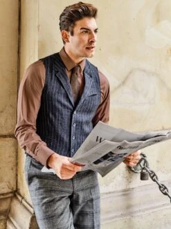 Loch-Ness-Hose -Bekleidungsverkauf Geschäft EC24 6053 DC