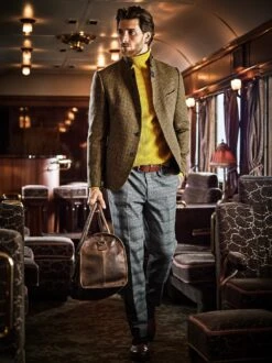 Loch-Ness-Hose -Bekleidungsverkauf Geschäft EC24 6053 DF