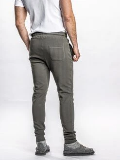 Freistil-Joggpants -Bekleidungsverkauf Geschäft EC24 6075 DD