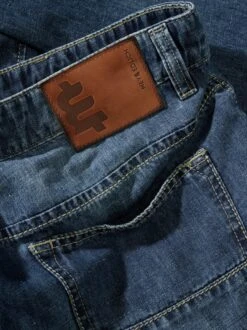 Rooftop-Leinenjeans -Bekleidungsverkauf Geschäft EC24 6141 DJ 1