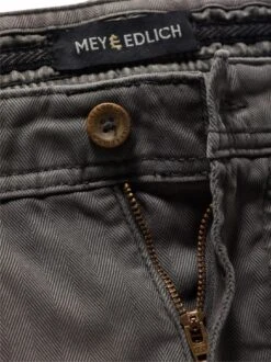 Macher-Cargo -Bekleidungsverkauf Geschäft EC24 6158 DG