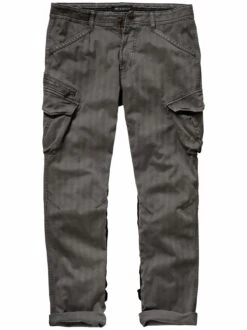 Macher-Cargo -Bekleidungsverkauf Geschäft EC24 6158 FA