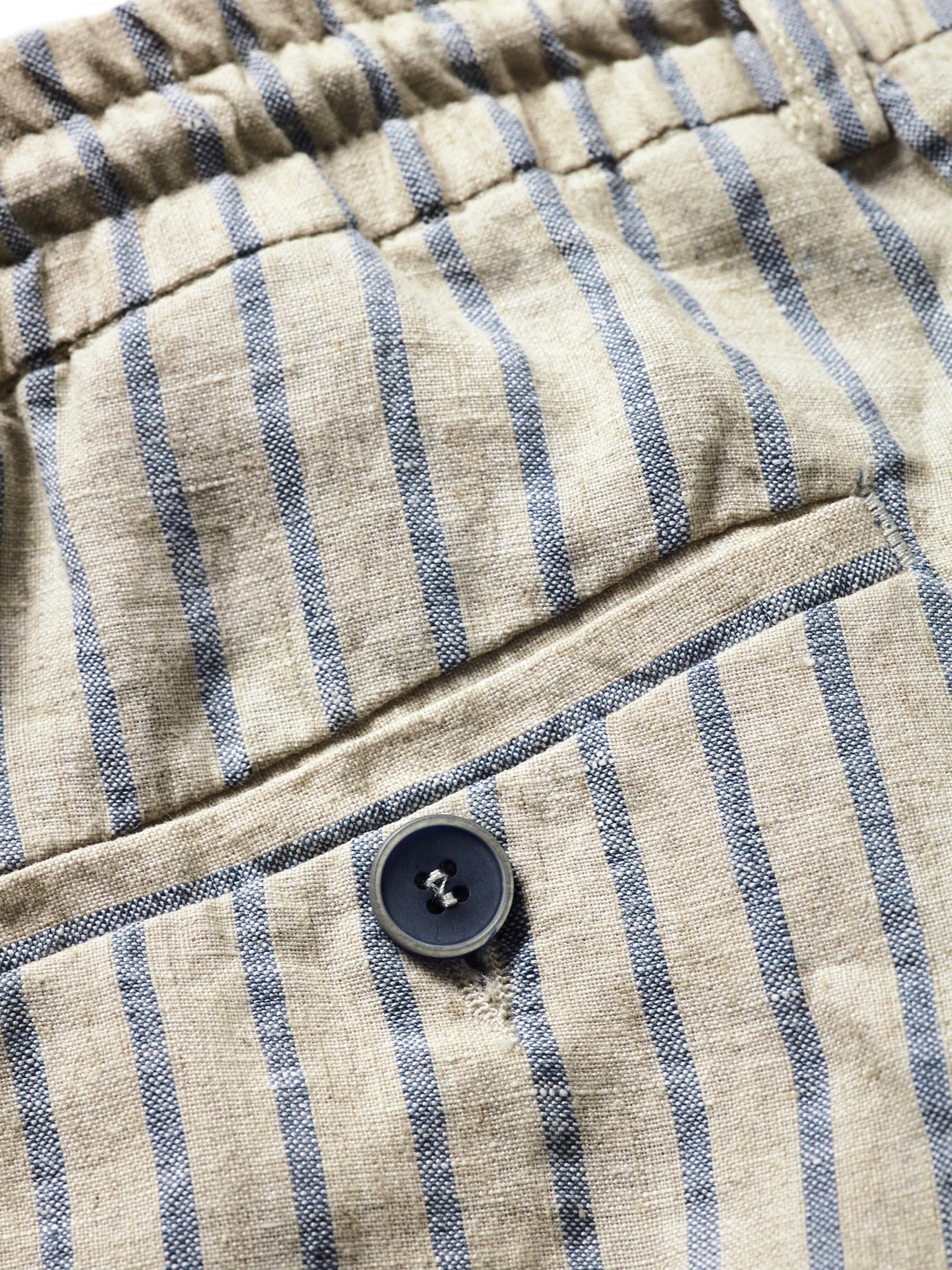 Wadenbetoner-Leinenshorts 12 Wadenbetoner-Leinenshorts – Bild 10