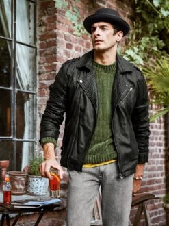 Comeback-Jeans -Bekleidungsverkauf Geschäft EC24 6242 DB