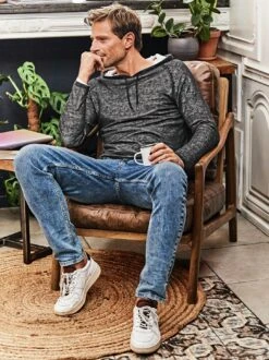 Insel-Jeans -Bekleidungsverkauf Geschäft EC24 6282 DF