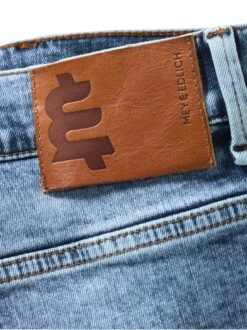 Insel-Jeans -Bekleidungsverkauf Geschäft EC24 6282 DI