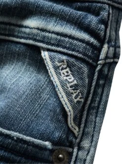 Jeans Anbass -Bekleidungsverkauf Geschäft EC24 6285 DI