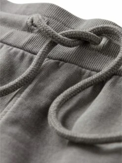 Erdverbundene Shorts 30 Erdverbundene Shorts -Bekleidungsverkauf Geschäft EC24 6343 DG