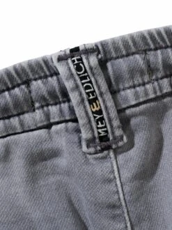 Jackpot-Shorts -Bekleidungsverkauf Geschäft EC24 6362 DI