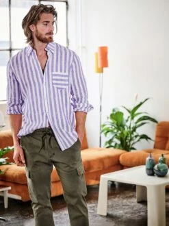 All-Terrain-Cargo -Bekleidungsverkauf Geschäft EC24 6364 DF 1