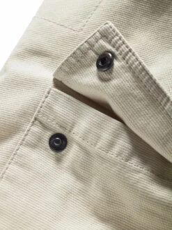 Multitool-Cargo -Bekleidungsverkauf Geschäft EC24 6375 DI