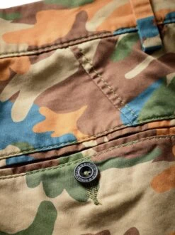 Handschlag-Cargoshorts -Bekleidungsverkauf Geschäft EC24 6399 DI