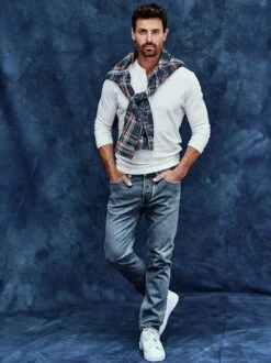 Kurabo-Jeans -Bekleidungsverkauf Geschäft EC24 6407 DD